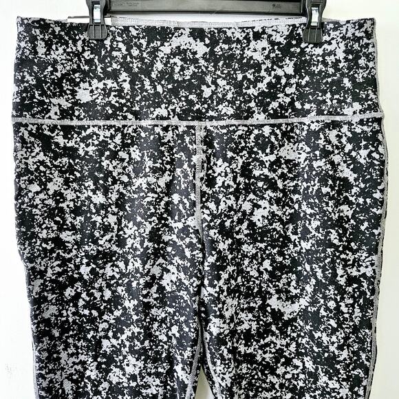 Hurley Size XL Black Grey Heather Womens Reversible Leggings with Camouflage - Picture 6 of 16